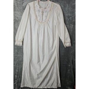 Vintage Barbizon Long Ivory  Nightgown Lace Trim Size M Victorian Retro Romantic